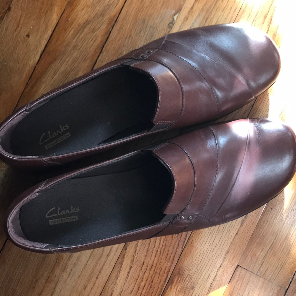 Clarks Brown Loafers size 11 (women’s)